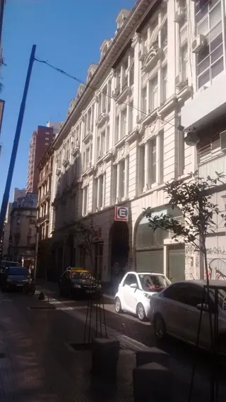EXCELENTES OFICINAS SOBRE 9 DE JULIO foto 1