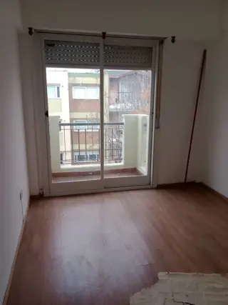 DEPARTAMENTO 2 AMB. CON COCHERA. SAN ISIDRO . foto 3