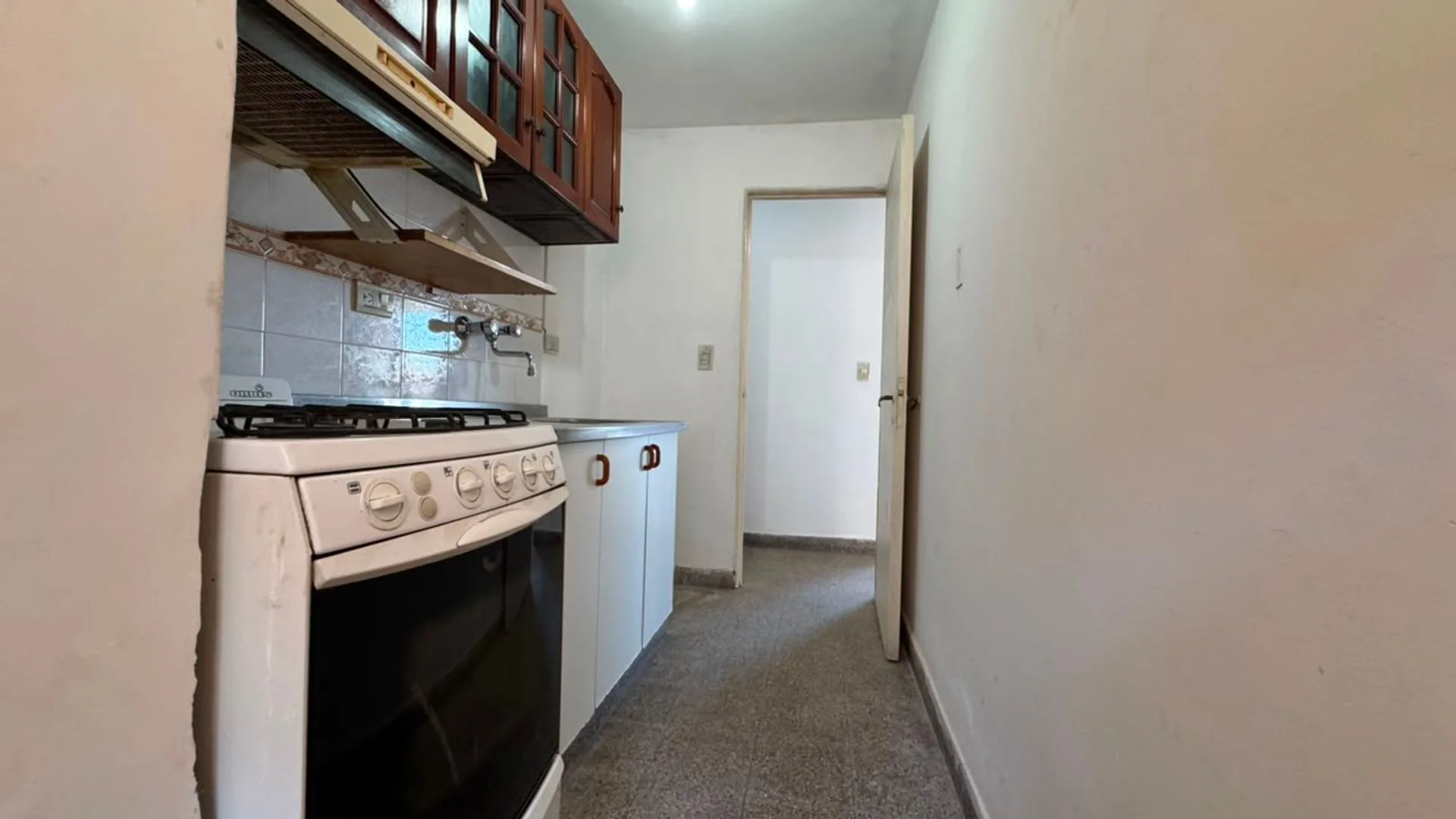 SE VENDE DEPTO. 3 HABITACIONES 60m2 ZONA 920VV foto 5