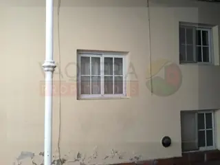 PH al medio de tres ambientes en dos plantas sobre Av.del Libertador en San Fernando. foto 5
