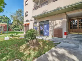 MATADEROS - DEPTO EN VENTA - 3 AMBIENTES - AL FRENTE - CON BALCON - EN PLANTA BAJA - EXC. UBICACION foto 3