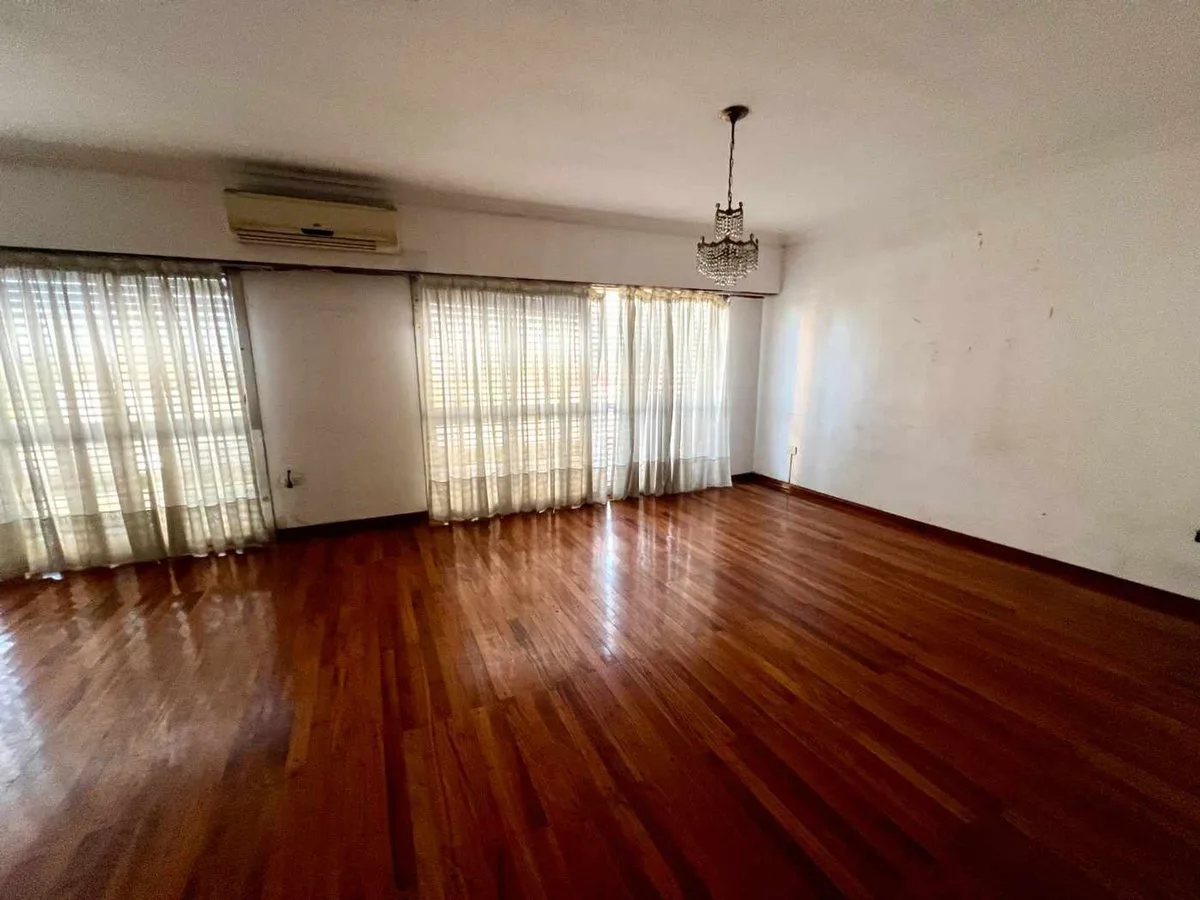 VENTA PH 4 AMBIENTES POMPEYA PATIO BALCÓN SIN EXP foto 3