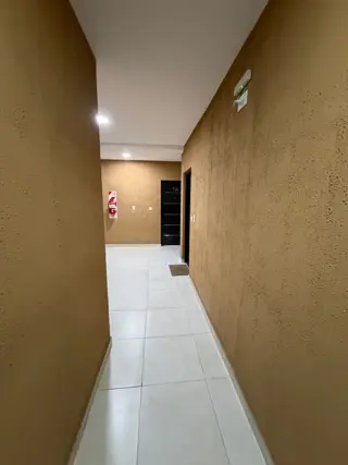 Departamento de 2 Ambientes con Terraza Propia en Banfield. foto 1