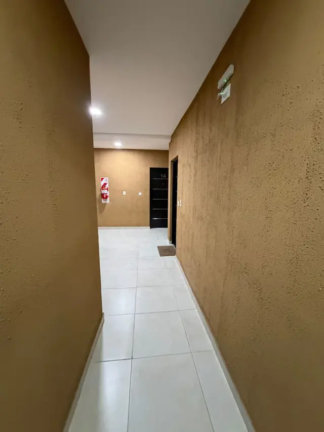 Departamento de 2 Ambientes con Terraza Propia en Banfield.