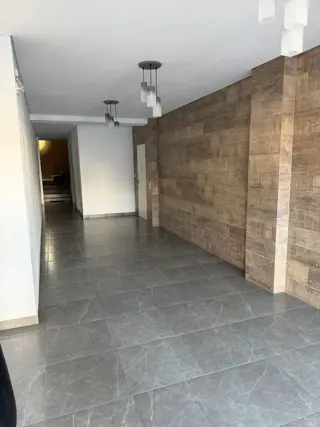 Departamento de 2 Ambientes con Terraza Propia en Banfield. foto 4