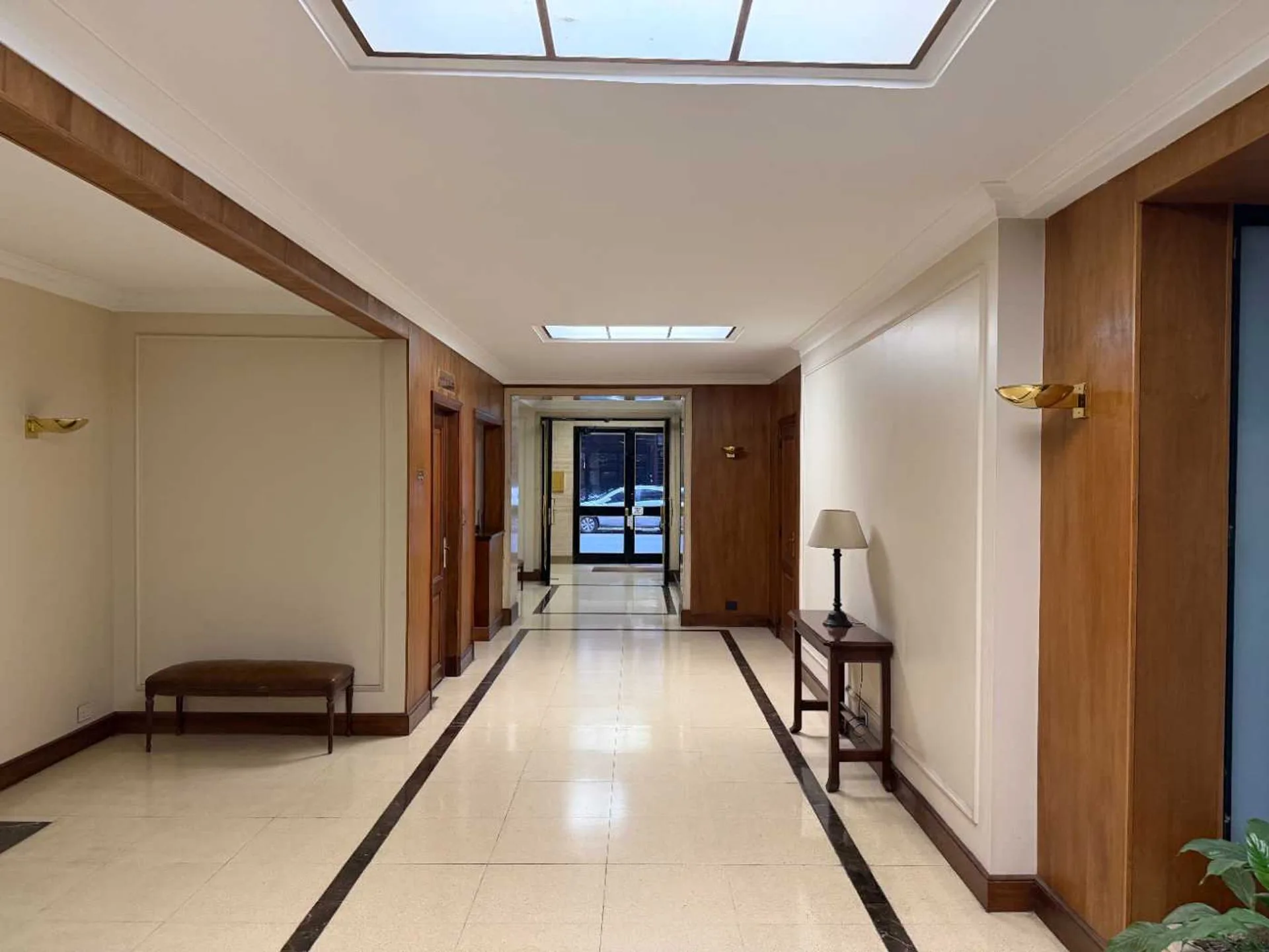 VENTA 2/3 DORMITORIOS 2 BAÑOS BALCON FTE RECOLETA foto 3