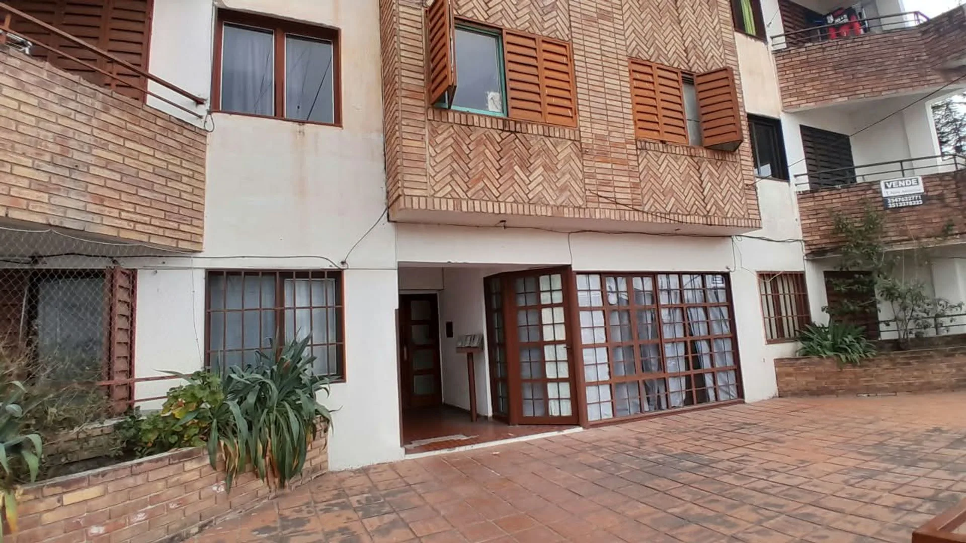 VENTA DEPARTAMENTO 1 DORM. Va.CARLOS PAZ, CENTRTO foto 2