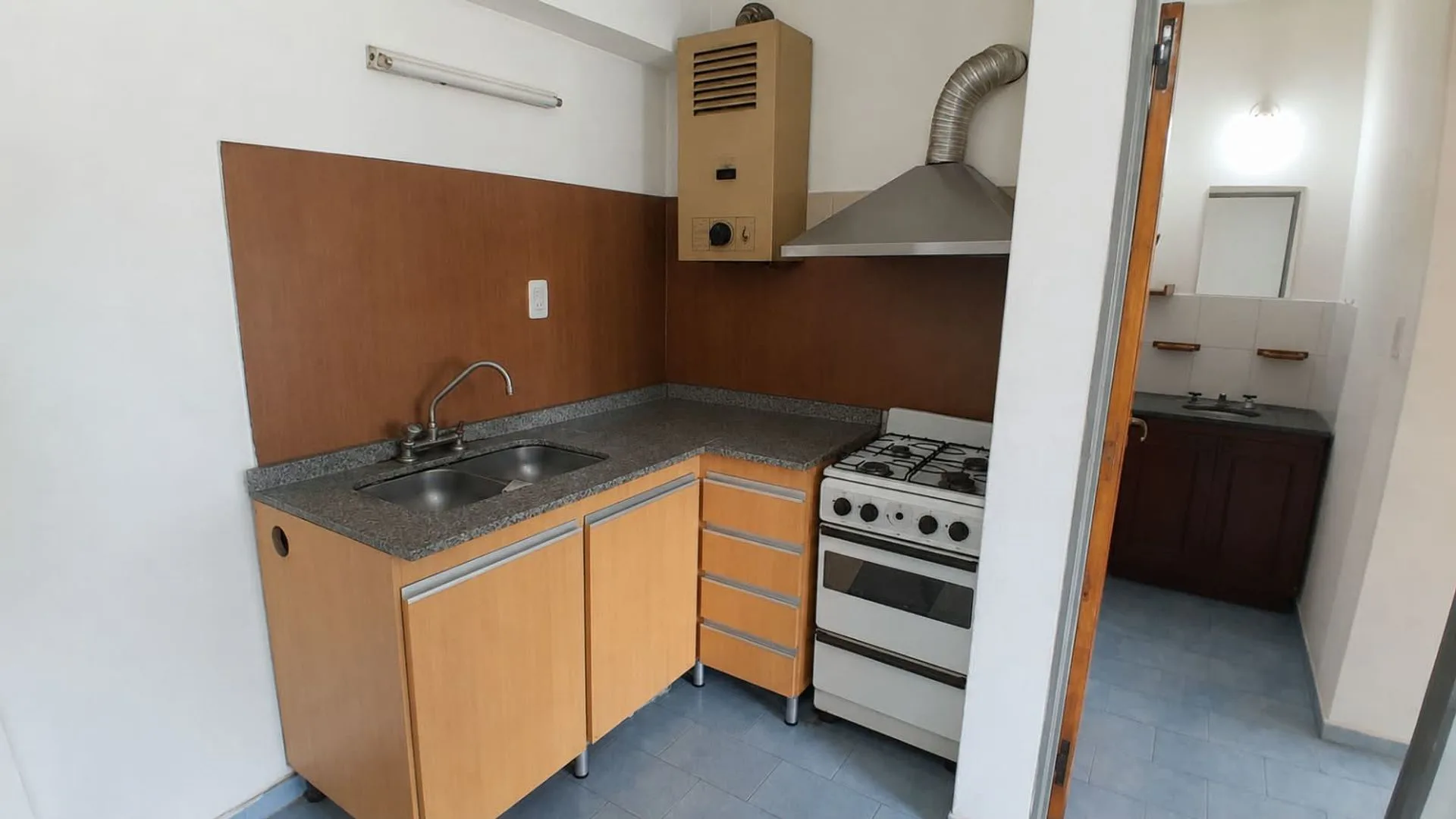 VENTA DEPARTAMENTO 1 DORM. Va.CARLOS PAZ, CENTRTO foto 4