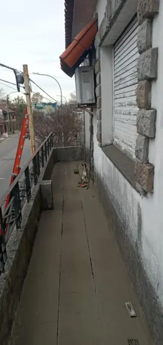 Alquiler de departamento en Temperley. Uso comercial o profesional. foto 4