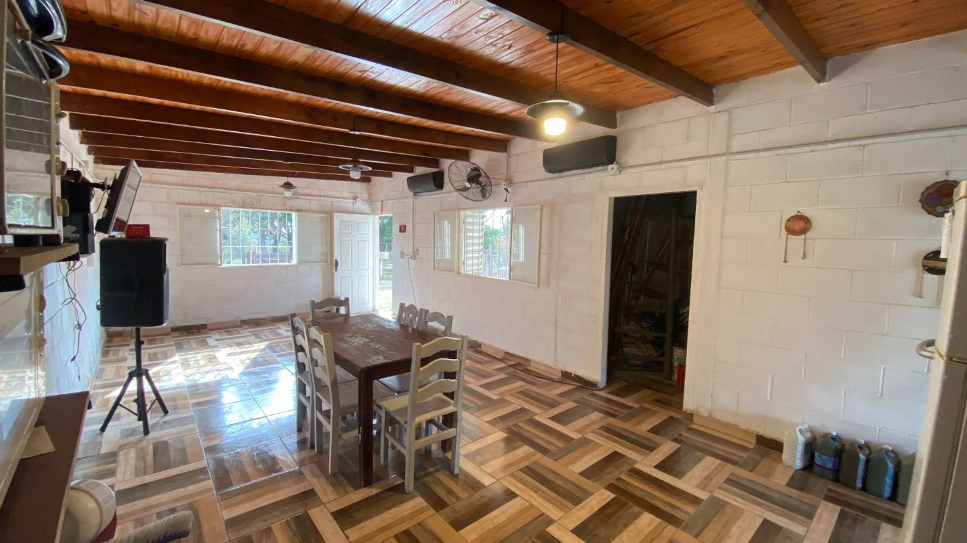 VENDE PERMUTA CASA 2 DORM CON PILETA LOS MOLINOS!! foto 4