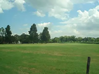 Venta de Lote de 1000 m2 en Campo Timbó foto 3