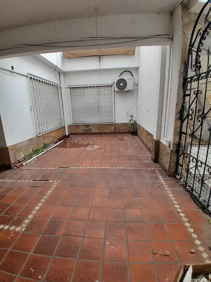 VENTA  CASA INTERMA EN BARRIO  ARROYITO foto 3
