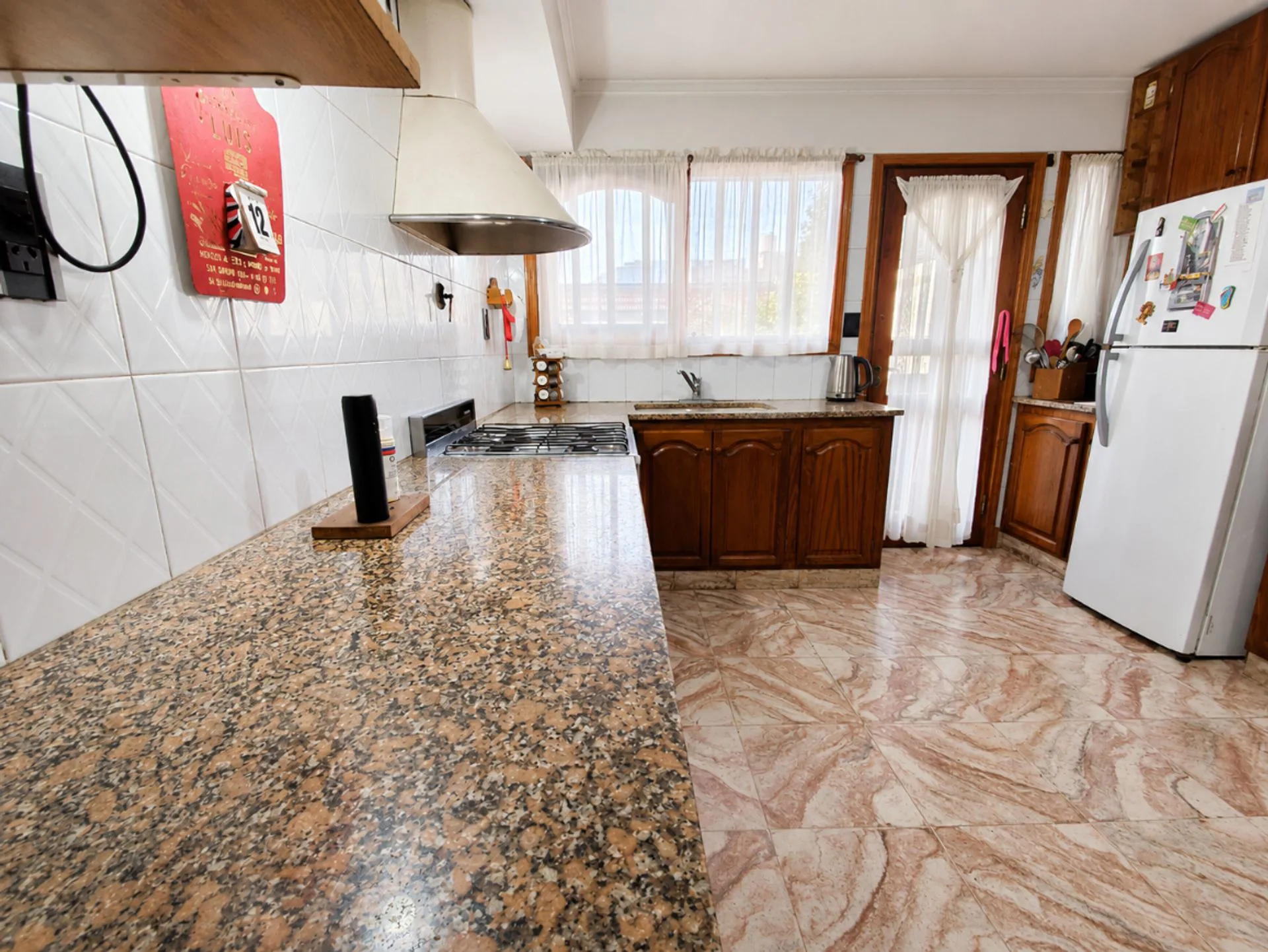 VENTA Chalet Familiar 4 amb Gran Parque y Quincho foto 5