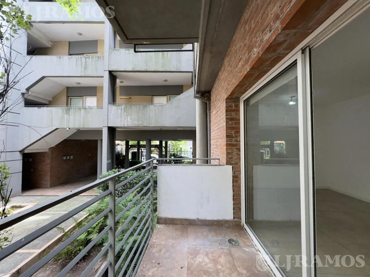2 ambientes, en venta  en Vicente López, Florida foto 4