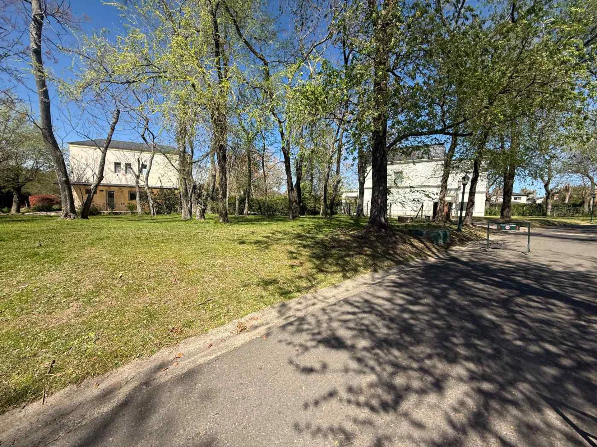 VENTA LOTE BARRIO SEPTIEMBRE OPORTUNIDAD foto 4