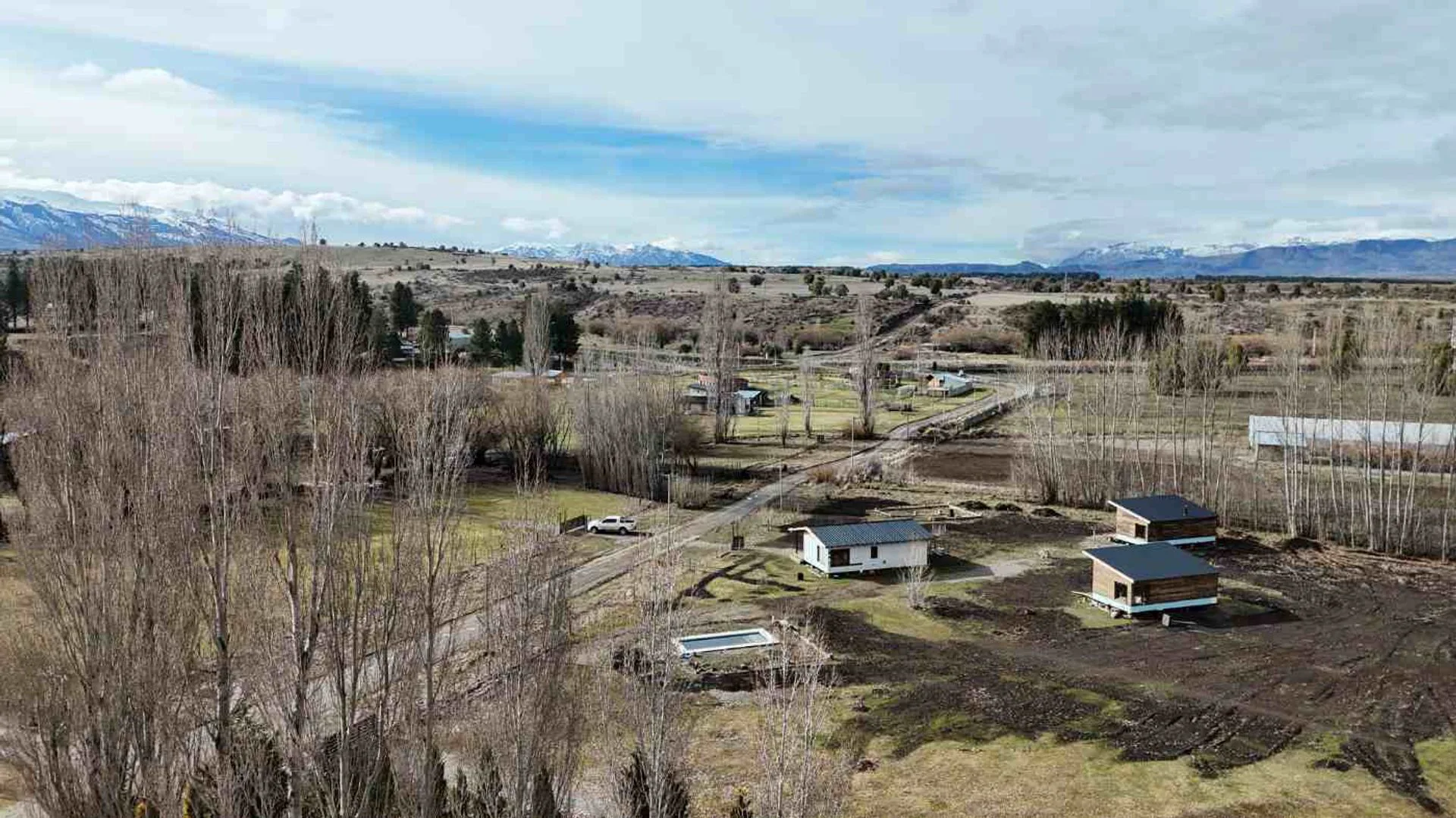Terreno 5000 m2 con  serv. en La Calera- Trevelin foto 3