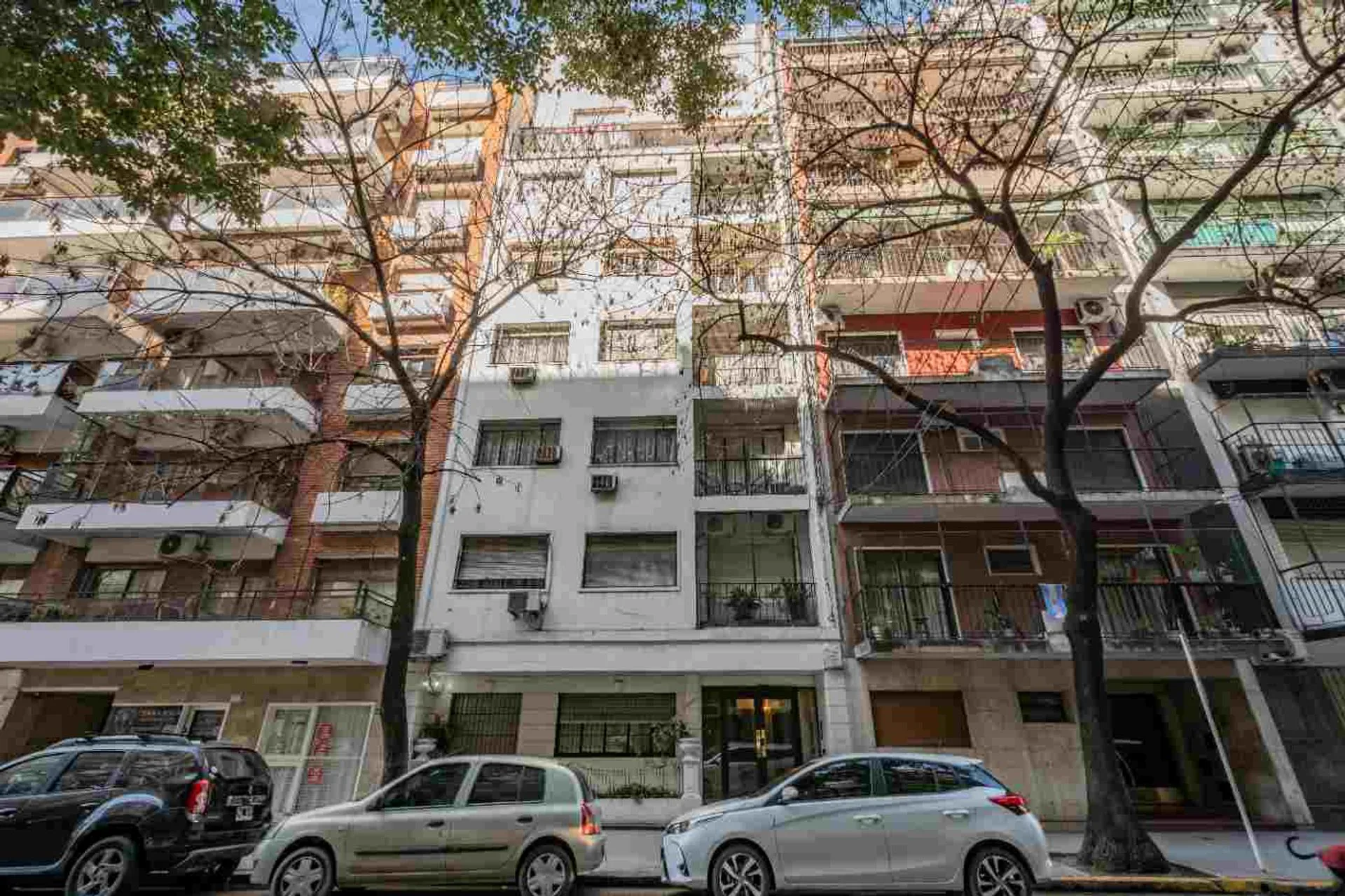 VENTA DEPARTAMENTO 4 AMB + DEPENDENCIA EN RECOLETA foto 3