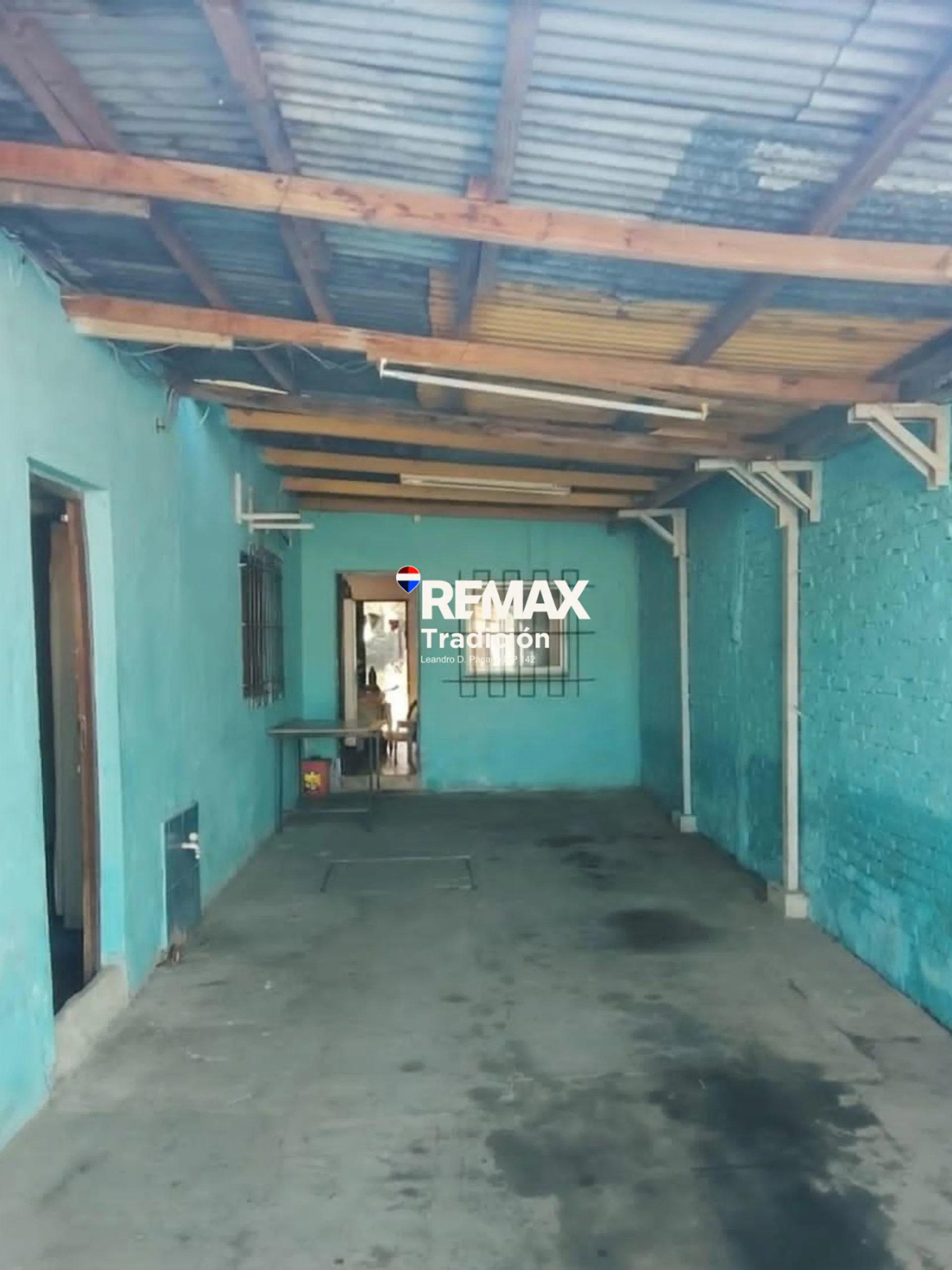 VENTA VIVIENDA A RECICLAR EN RESISTENCIA foto 2