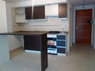 Hermoso Monoambiente a estrenar. Con Cochera y piscina. Departamento en Venta. foto 4