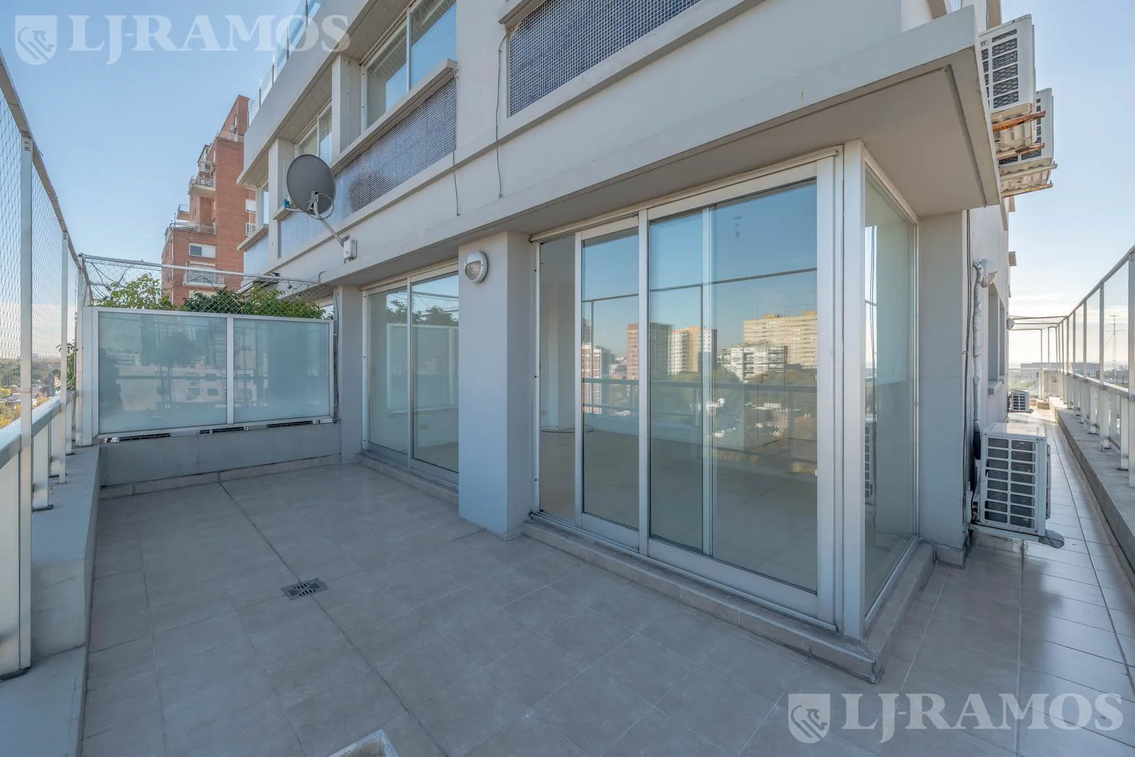 DUPLEX CON TERRAZA PROPIA- COCHERA DOBLE - FULL AMENITIES EN NUÑEZ foto 4