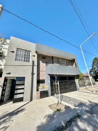Impecable PH de 4 ambientes a estrenar. ¡Financiación directa foto 2