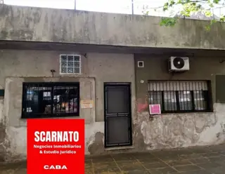 Casa en Venta de 4 Ambientes con Terraza y Cochera foto 1