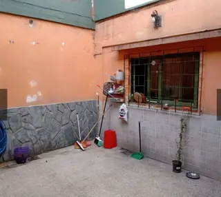 Casa en Venta de 4 Ambientes con Terraza y Cochera foto 4