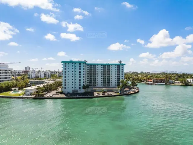 10350 W Bay Harbor Dr #9C 10300