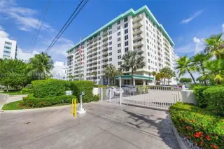 10350 W Bay Harbor Dr #9C 10300 foto 2