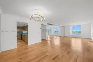 10350 W Bay Harbor Dr #9C 10300 foto 4
