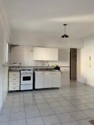 Hermoso depto 2 ambientes en venta avellaneda foto 4