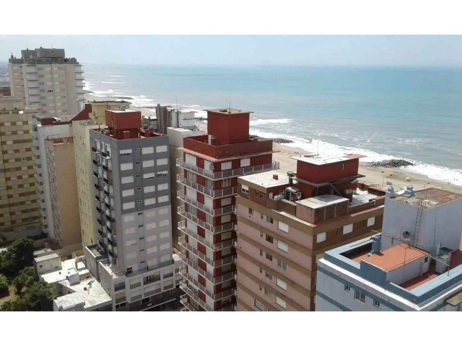 Studio with Panoramic Ocean View in Miramar, Playa II Building – photo 13 of 19