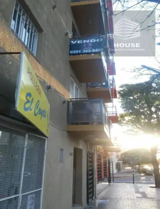 BARRIO COFICO - FRENTE CON BALCÓN - GAS NATURAL - EXPENSAS BAJAS foto 3
