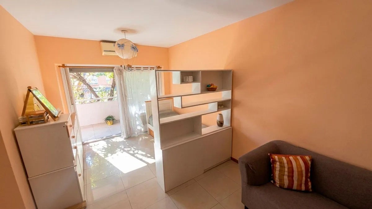 Venta Semipiso 2 Amb al Frente Balcón en Caballito foto 4