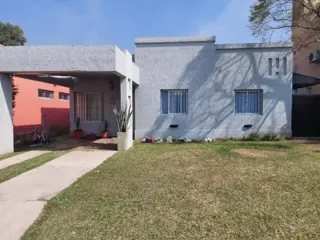 Casa 3 dormitorios en Barrio cerrado la Cañadita foto 1