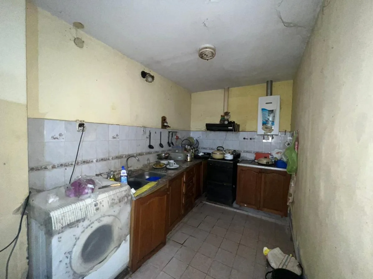SE VENDE CASA, CERCA DE LA UNCA foto 4