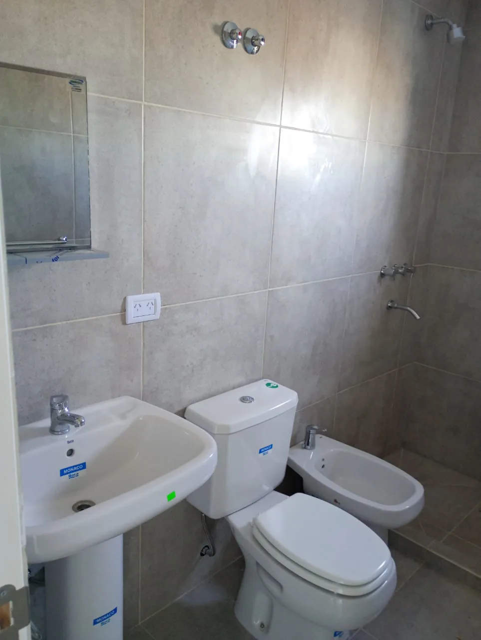 ALQUILER -DEPARTAMENTO – BARRIO NORTE foto 5