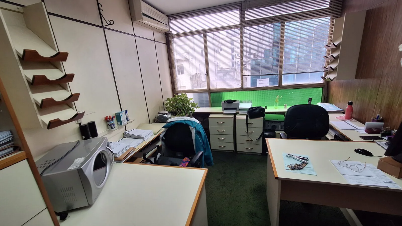 Oficina al frente en venta – Funcional y bien distribuida foto 3