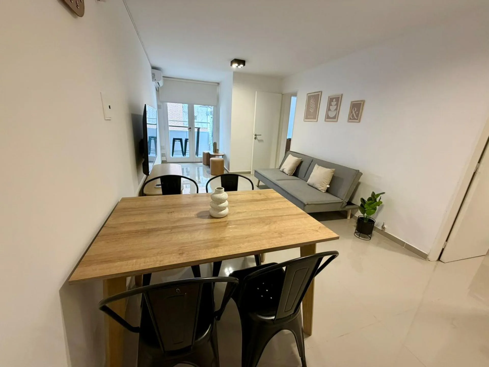 VENTA DEPARTAMENTO BALCON AMOBLADO NUEVA CORDOBA foto 3