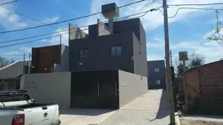 Dúplex de tres ambientes en Ituzaingó Norte foto 4