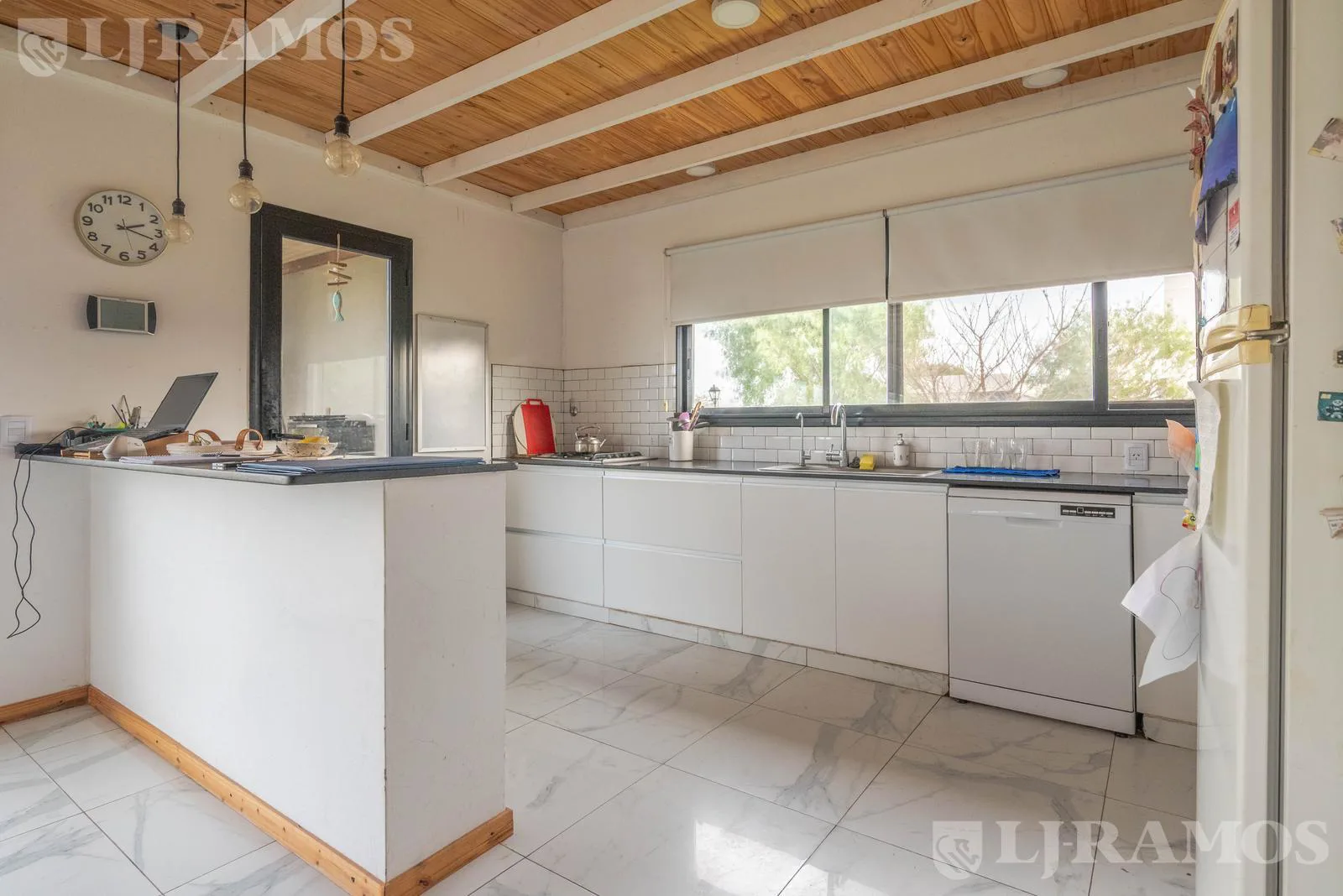 Casa en San Sebastián AREA 1  GRAN OPORTUNIDAD /VENTA CON CESION DE DERECHOS / NO APTO CREDITO - MB foto 3