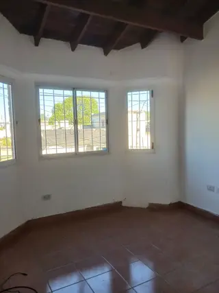 DUPLEX 3 AMB AL FRENTA CON COCHERA foto 4