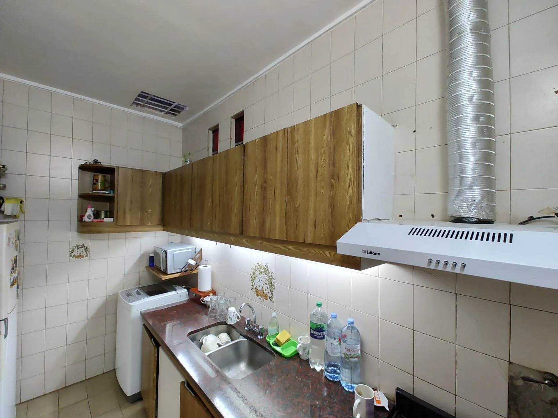 VENTA. CASA LOTE PROPIO. GARAJE. PARQUE CHACABUCO. foto 3