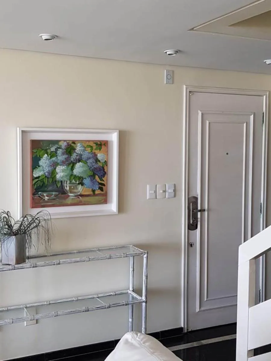 Apartment in San Nicolás – photo 3 of 27