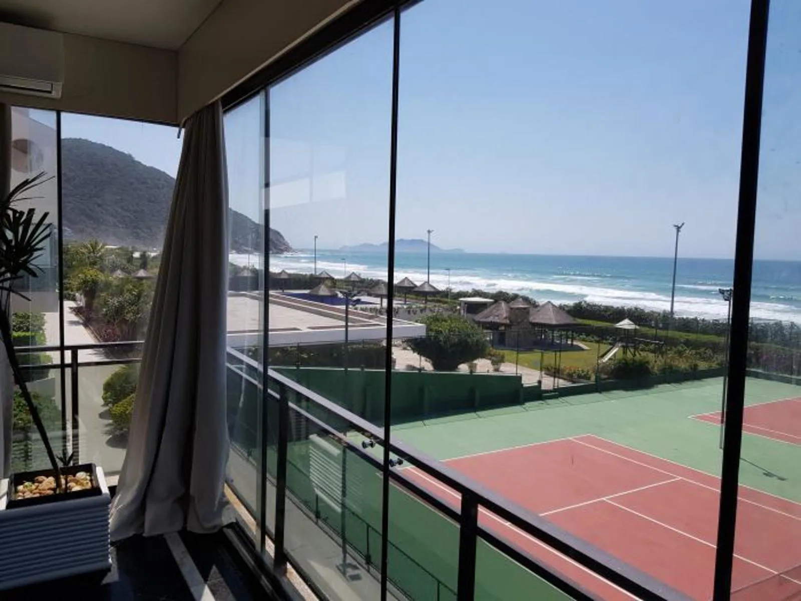 Apartment in San Nicolás – photo 12 of 27