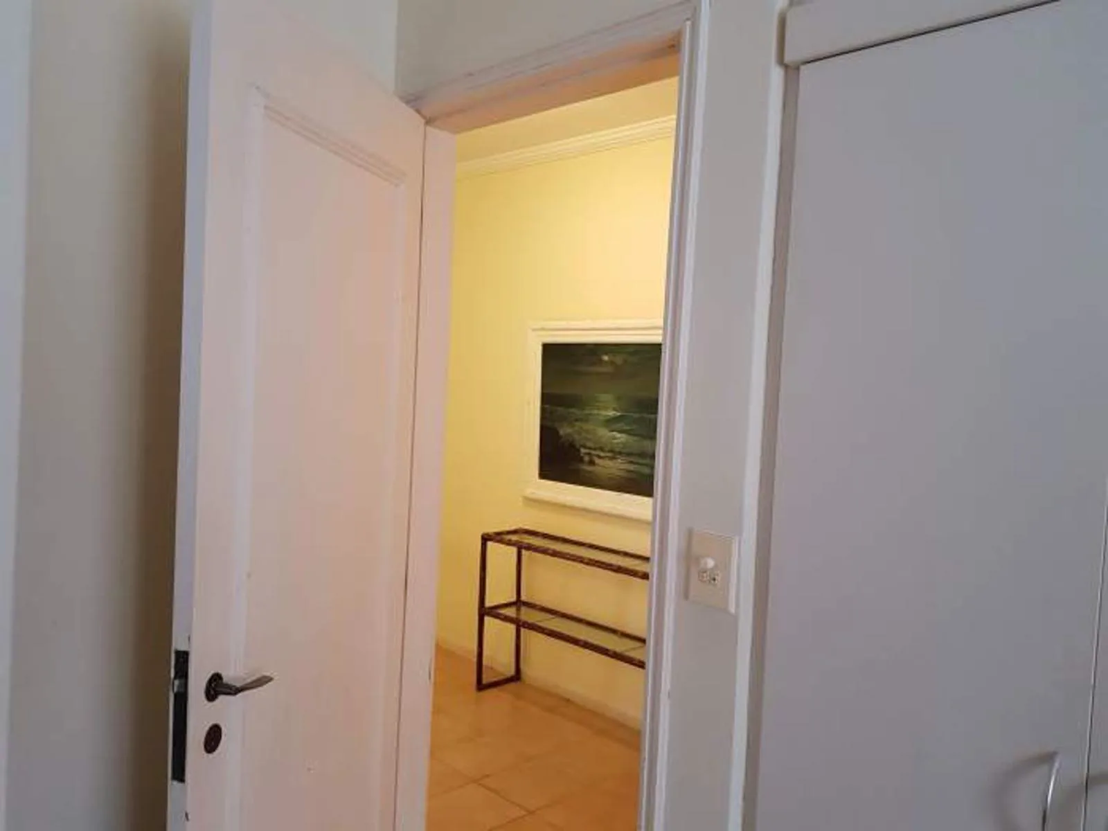 Apartment in San Nicolás – photo 20 of 27