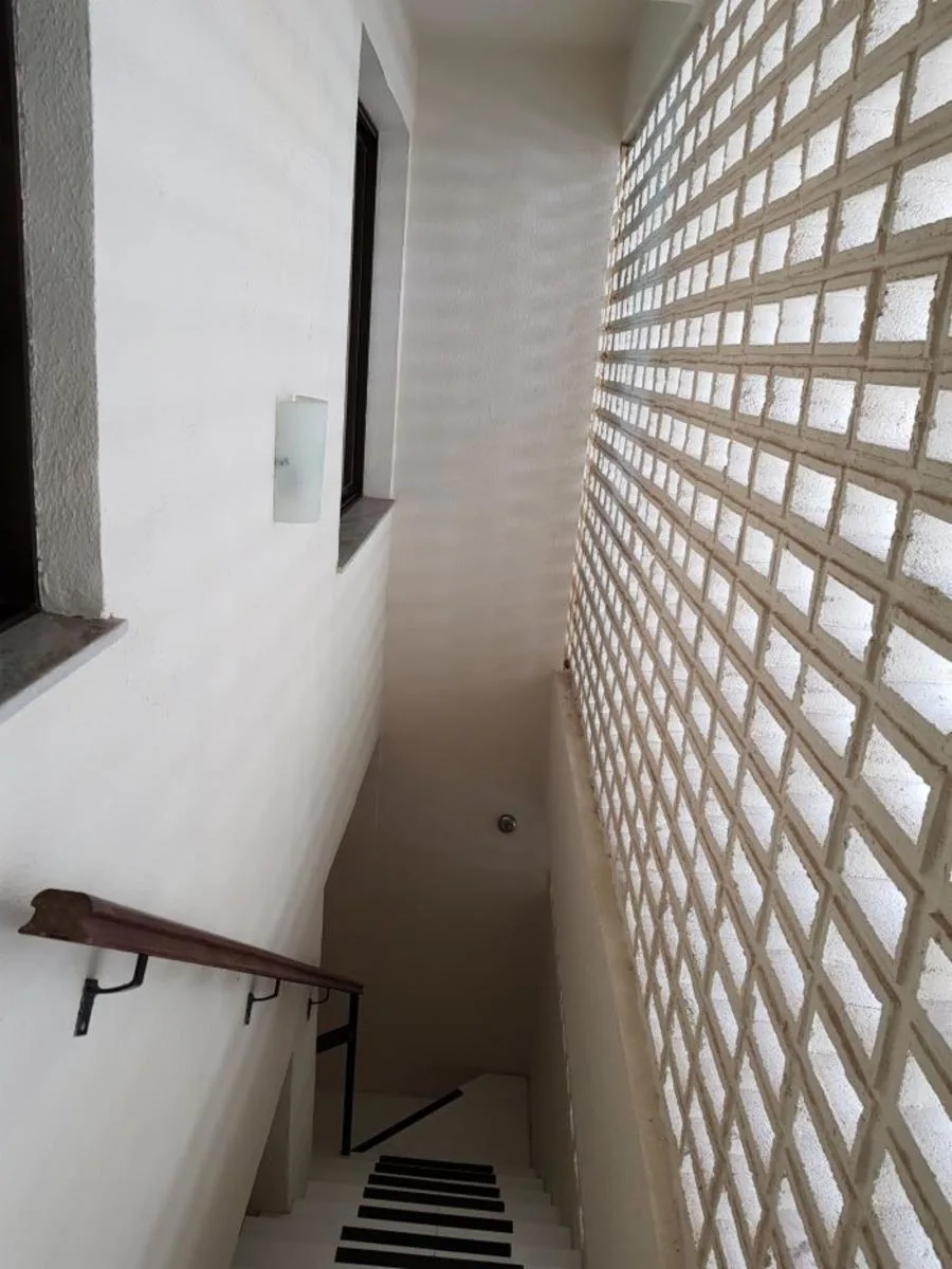 Apartment in San Nicolás – photo 24 of 27