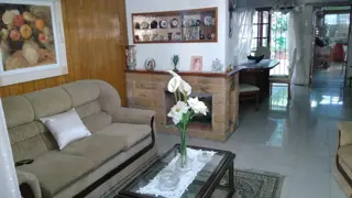 VENTA OPORTUNIDAD Bº Los Hornos LA PLATA, 2 dor, 5 ambientes escucha ofertas efvo. foto 3