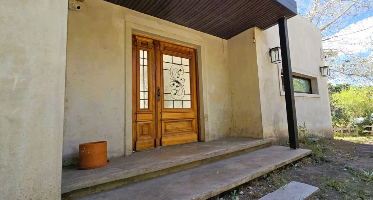 VENTA CASA 5 AMBIENTES  A ESTRENAR  COLINA ALEGRE foto 3
