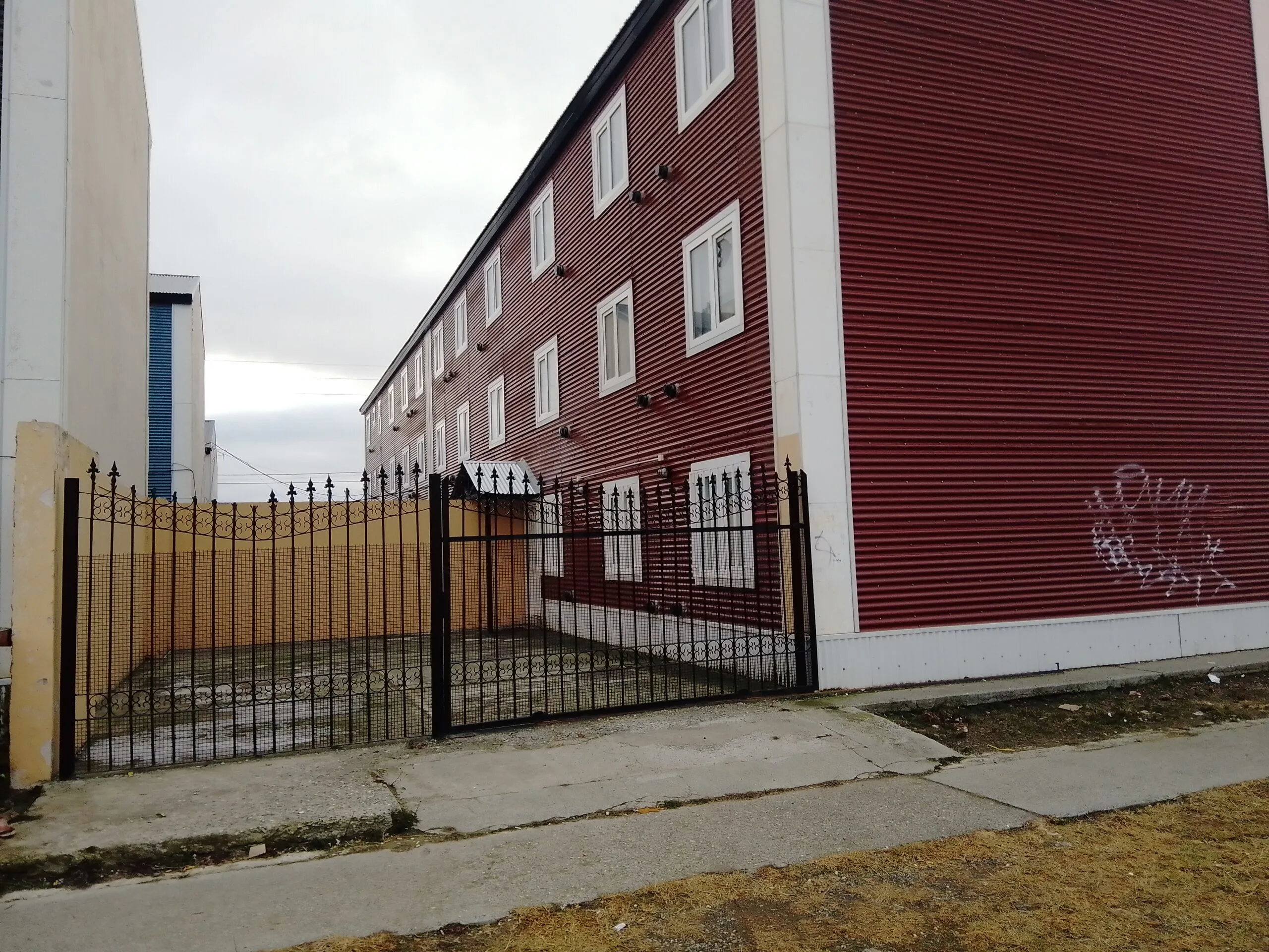 ALQUILER – DEPARTAMENTO 3 DORMITORIOS – BARRIO CHACRA XIII foto 2